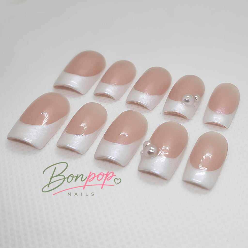 BONPOP Mother of Pearls Nails