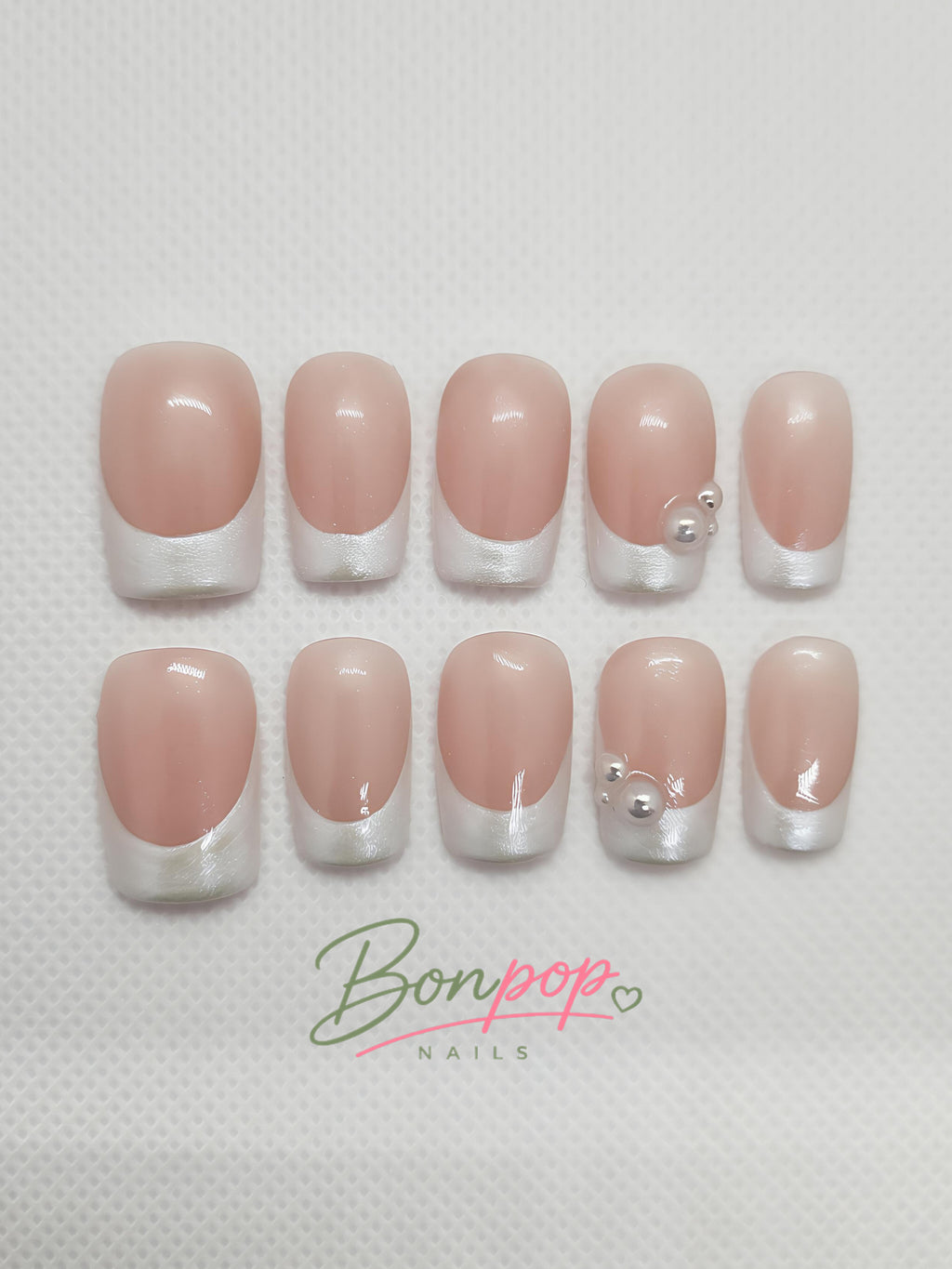 BONPOP's "Mother of Pearls" | Handmade Pearly Chrome French Tip Press-On Nails | Durable and Reusable